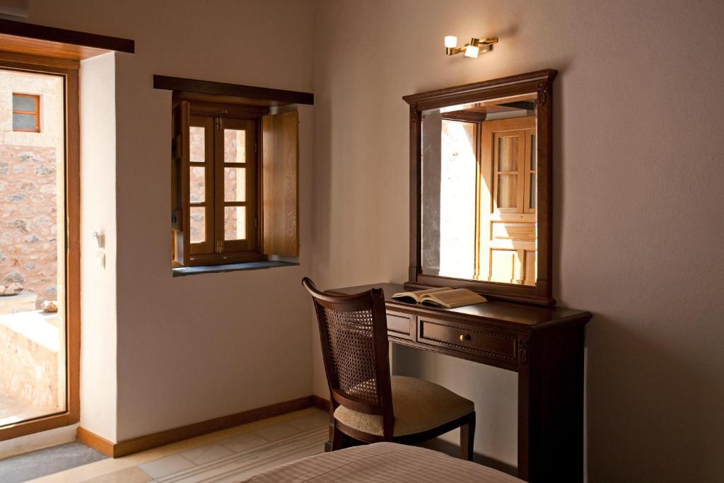 Likinia Hotel Monemvasia Room photo