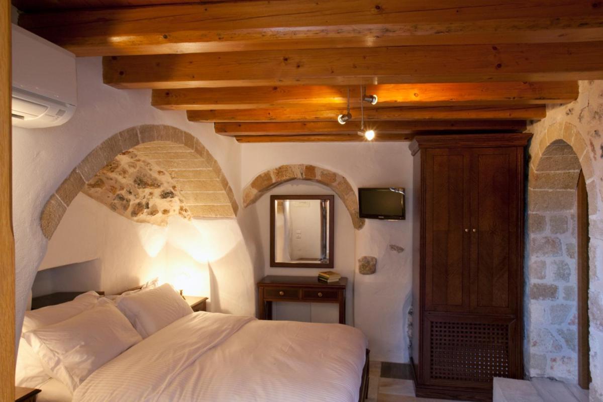 Likinia Hotel Monemvasia Exterior photo